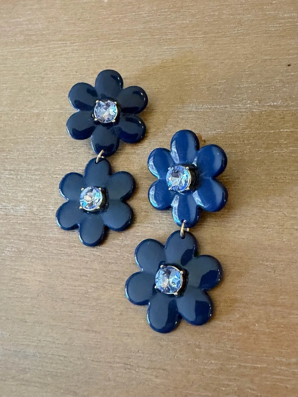 Kate Spade x Target Navy Blue Flower Drop Earrings Crystal Center. Post Back